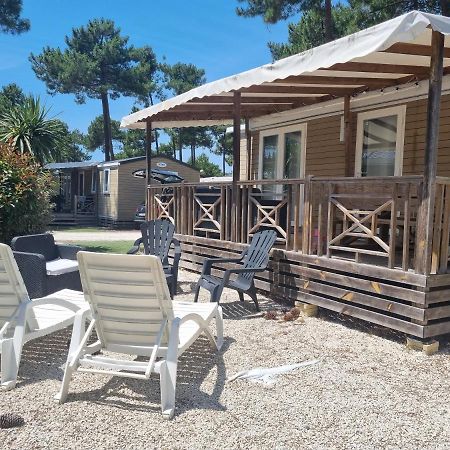 Mobil Home 6 Personnes Camping 5 Etoiles 旺代蒙塔利韦 外观 照片