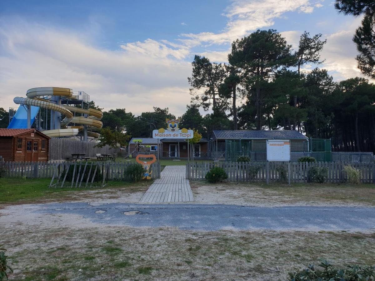 Mobil Home 6 Personnes Camping 5 Etoiles 旺代蒙塔利韦 外观 照片