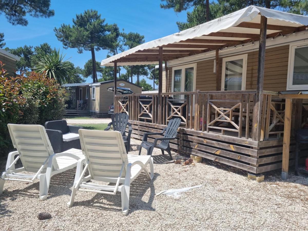Mobil Home 6 Personnes Camping 5 Etoiles 旺代蒙塔利韦 外观 照片